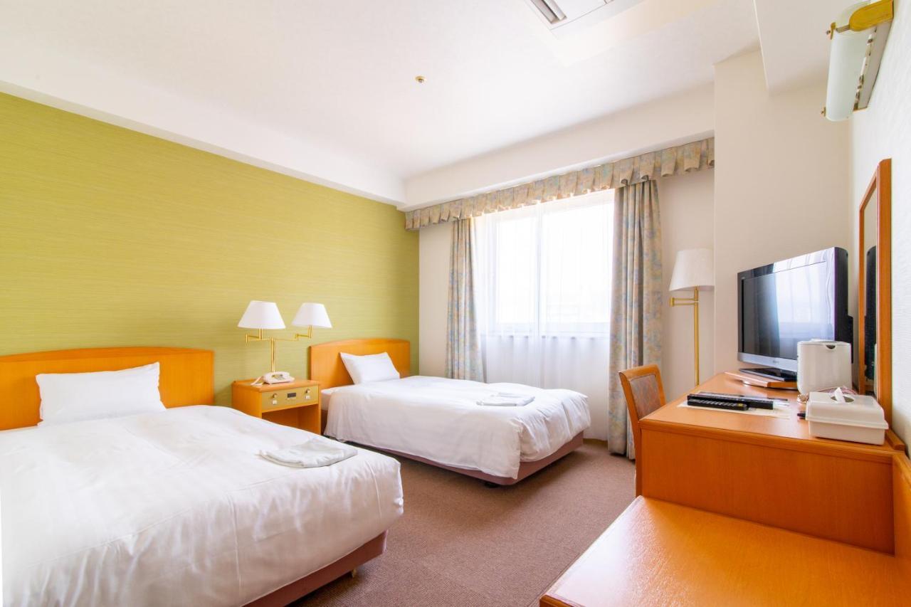 Bright Park Hotel Kōchi Buitenkant foto