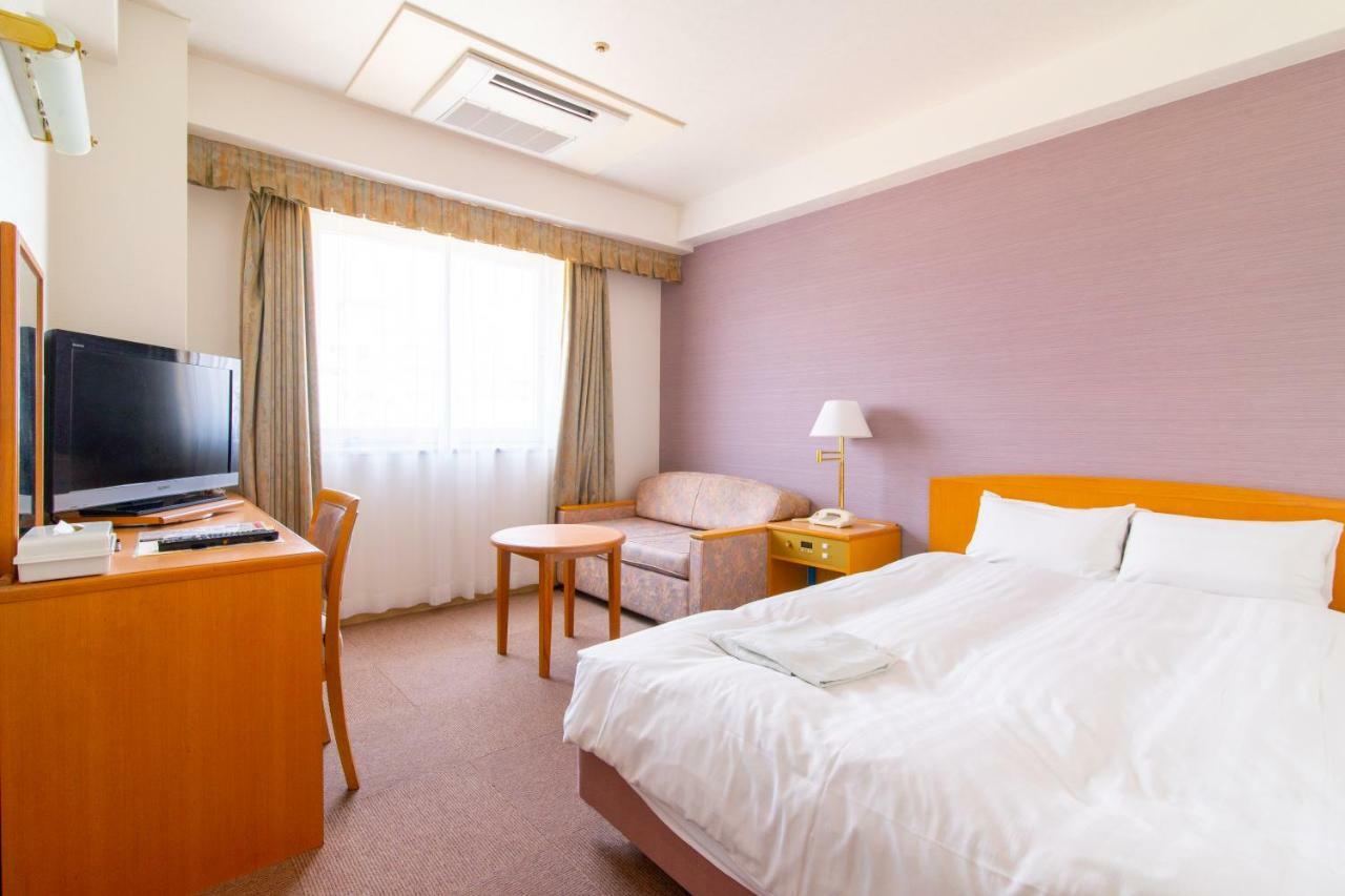 Bright Park Hotel Kōchi Buitenkant foto